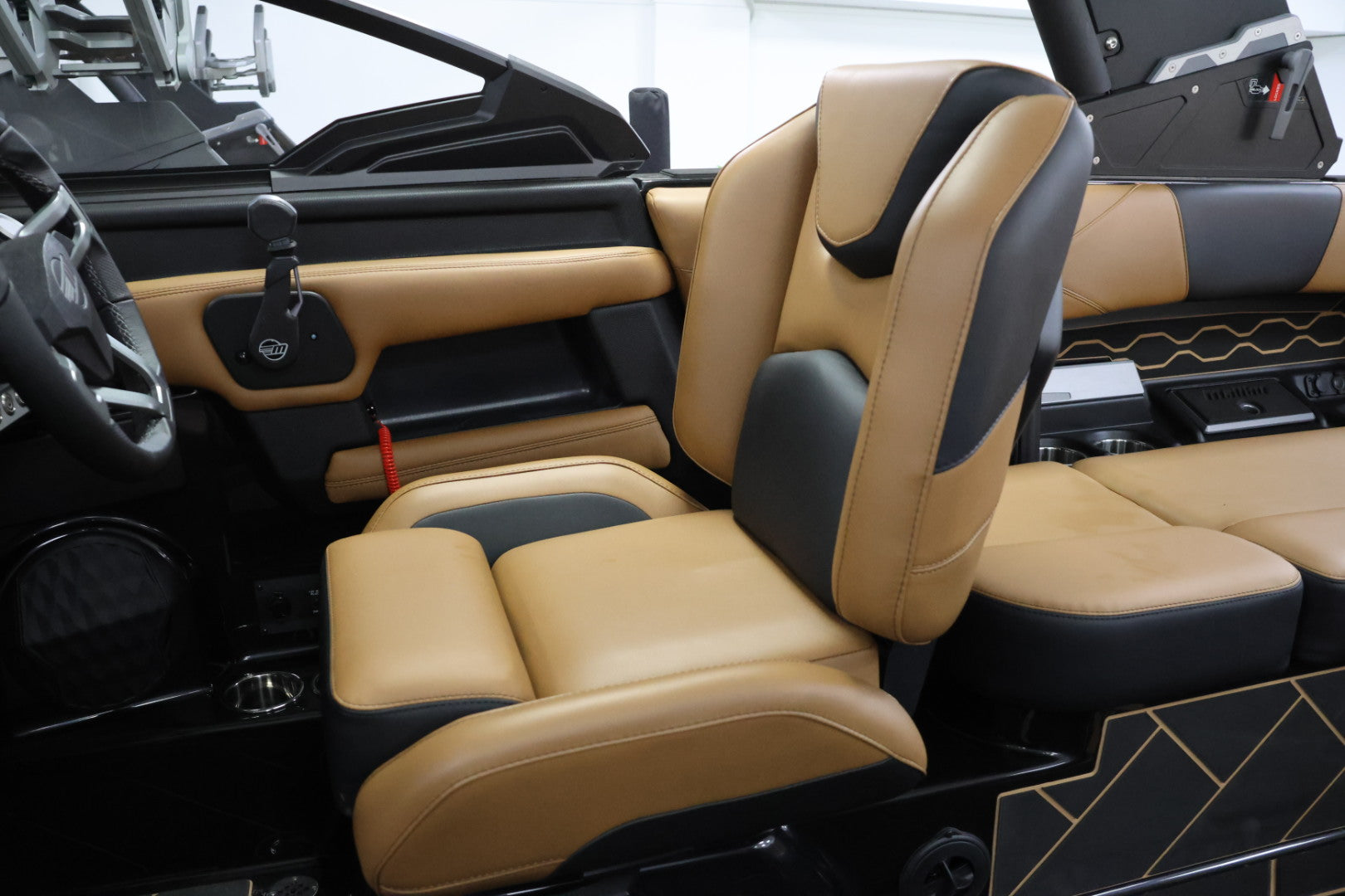 2025 Malibu Wakesetter 23LSV - SOLD