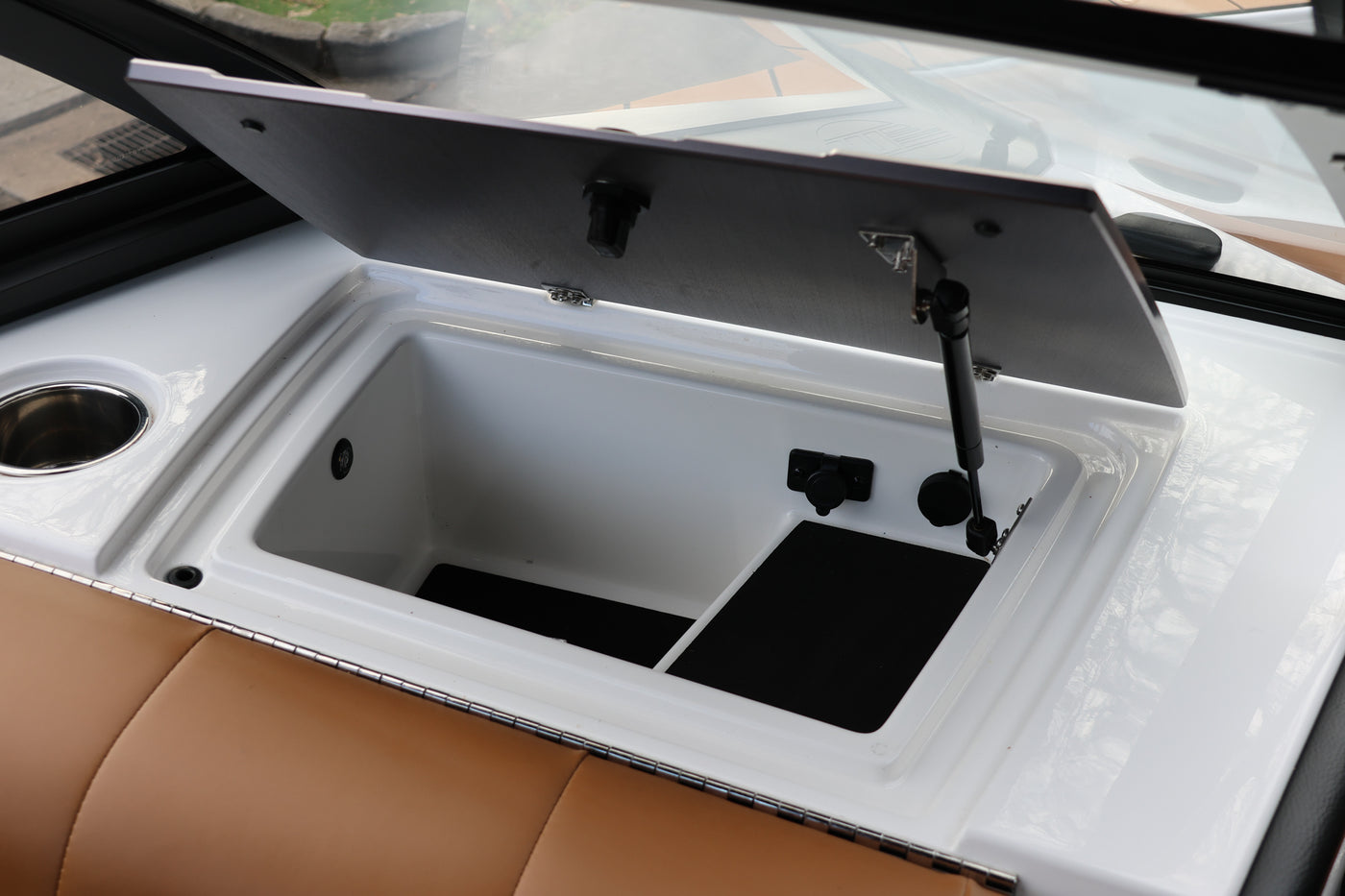 2020 Malibu Wakesetter 20VTX