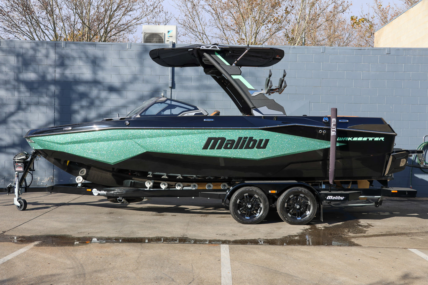 2026 Malibu Wakesetter 22LSV