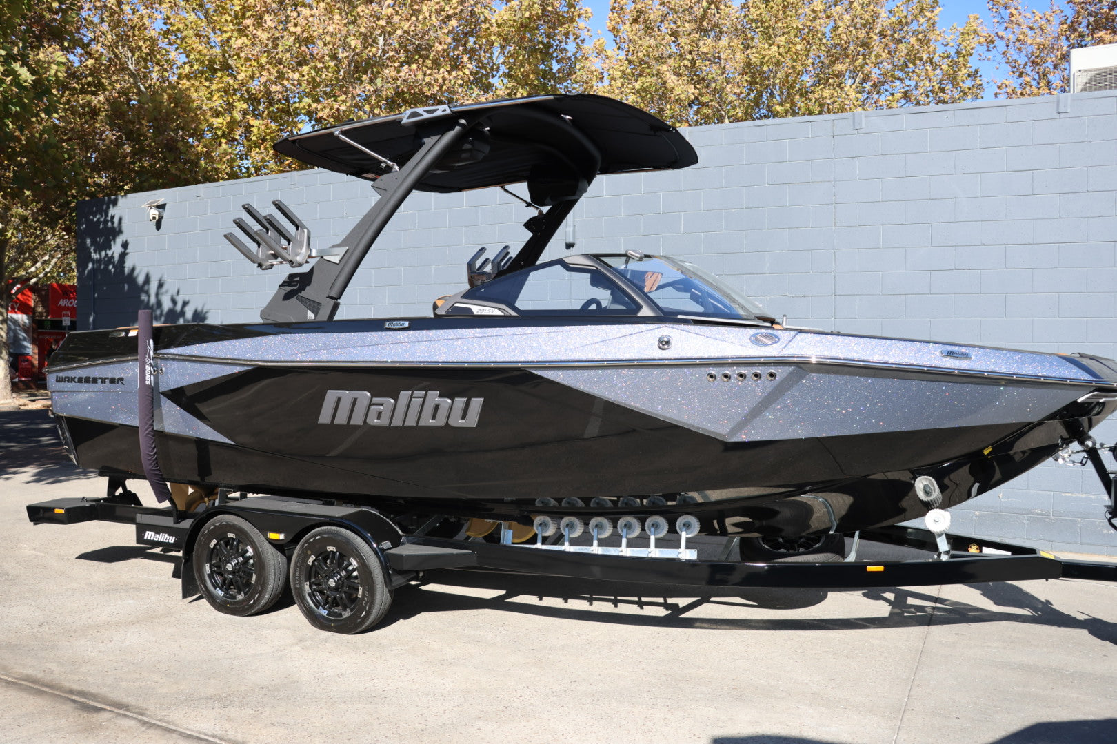 2025 Malibu Wakesetter 23LSV - SOLD