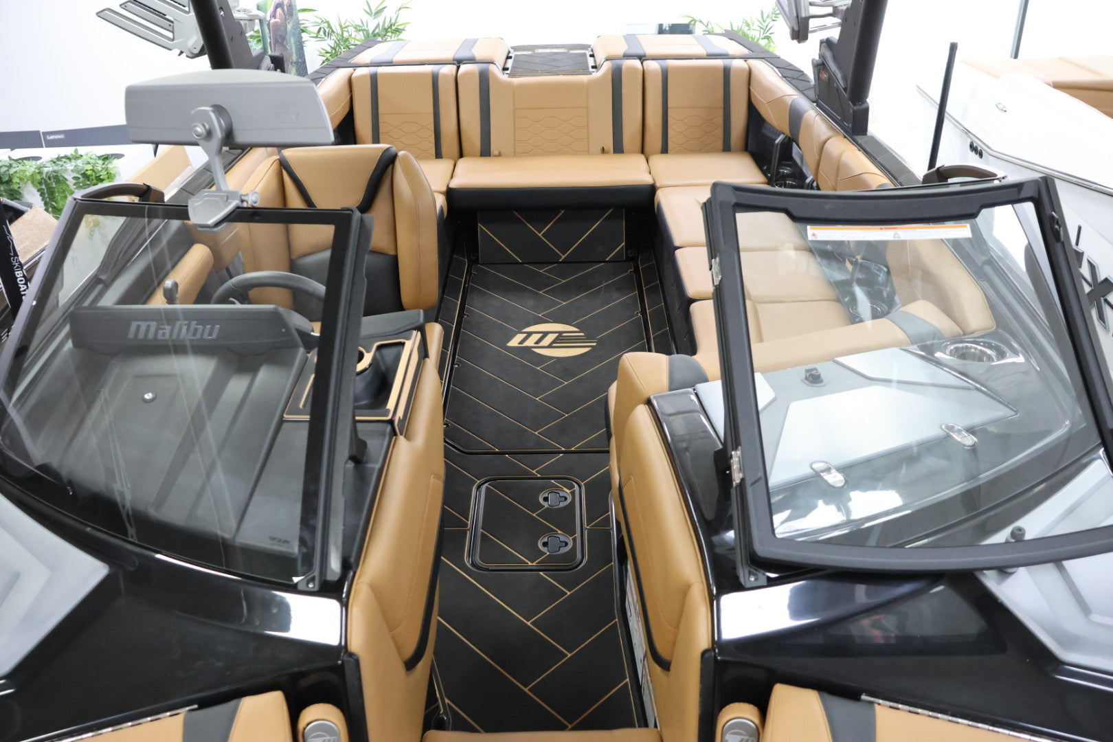 2025 Malibu Wakesetter 23LSV - SOLD