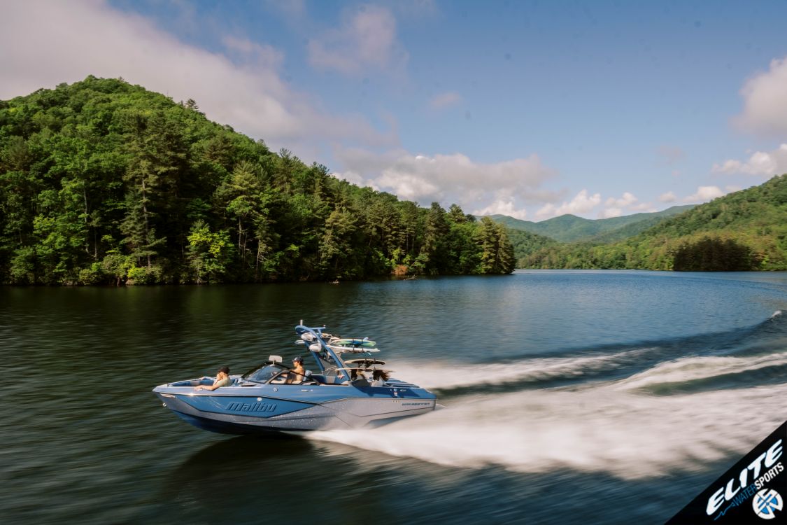 2025 Malibu Wakesetter 22LSV