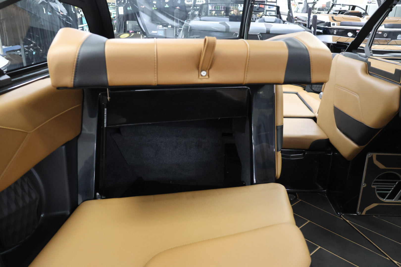 2025 Malibu Wakesetter 23LSV - SOLD