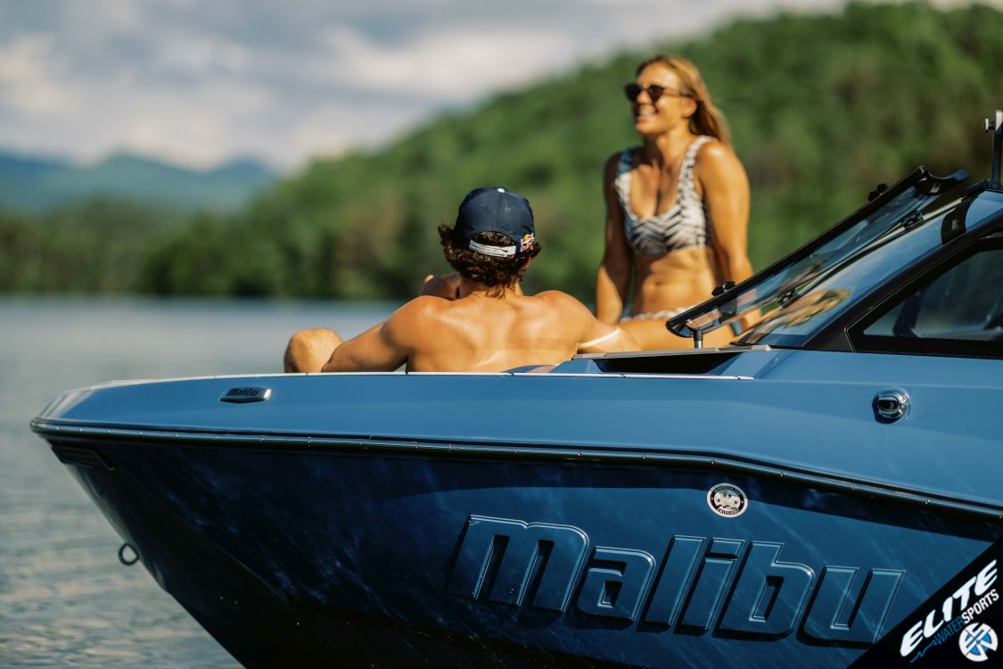 2025 Malibu Wakesetter 22LSV