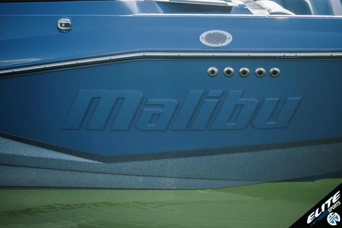 2025 Malibu Wakesetter 22LSV